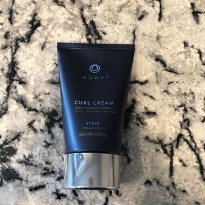 Monat Curl Cream 4oz NEW